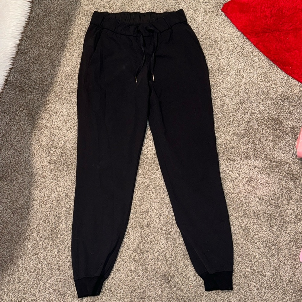 Lulu lemon joggers